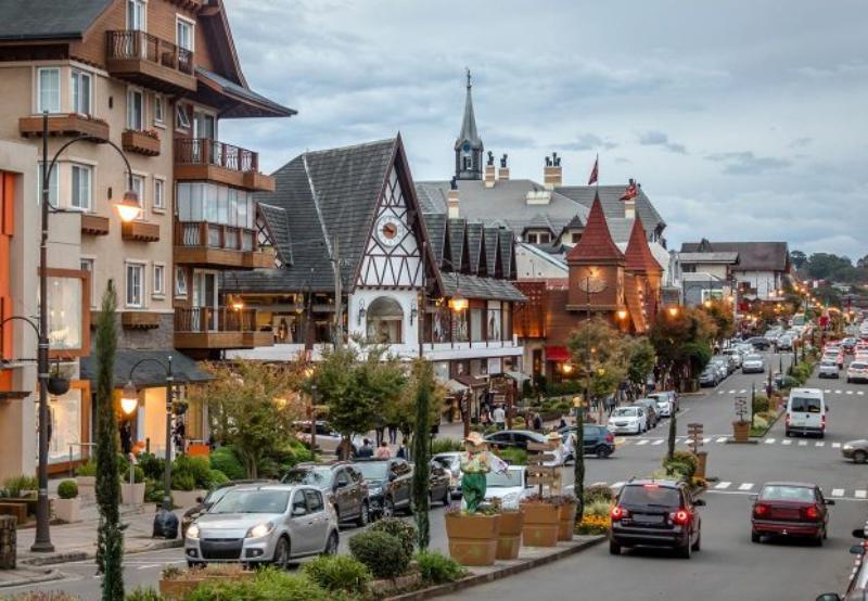 Pousada em Gramado AirBNB com Ar Condicionado Pousada em Gramado AirBNB com Ar Condicionado